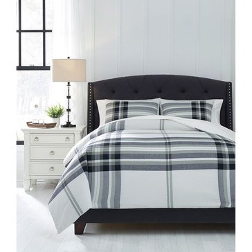 Signature Design By Ashley 3-Piece Stayner Comforter Set
